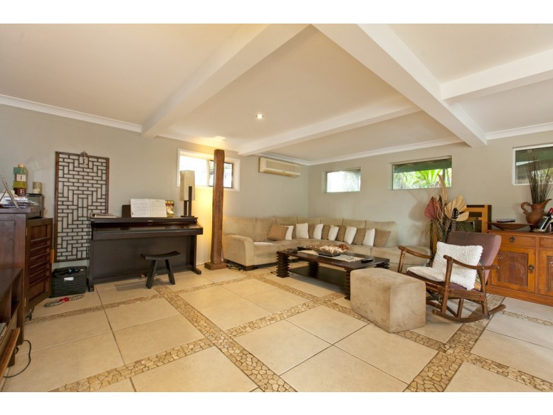 151 Ernest Street, Manly QLD 4179