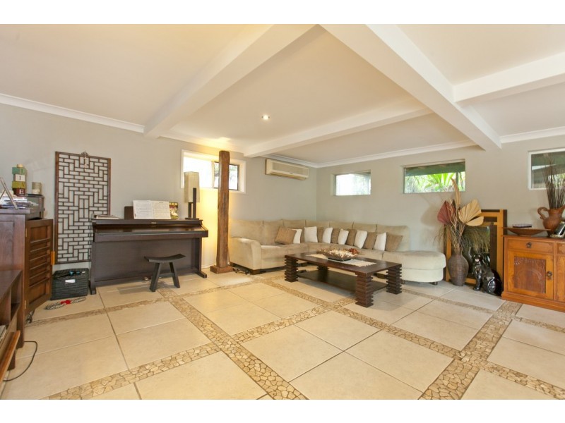 151 Ernest Street, Manly QLD 4179