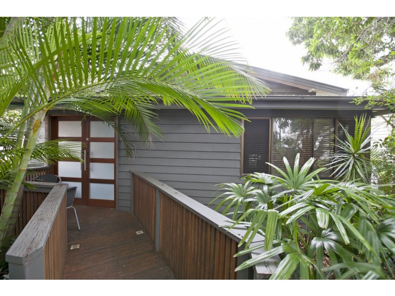 151 Ernest Street, Manly QLD 4179