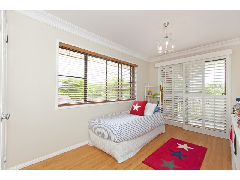 30 Trevally Crescent, Manly West QLD 4179