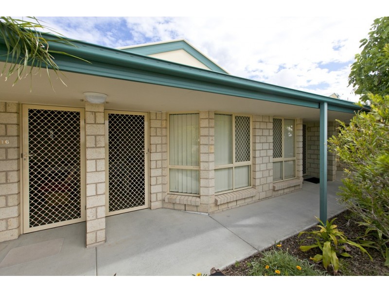 15/10 Federation, Wynnum West QLD 4178
