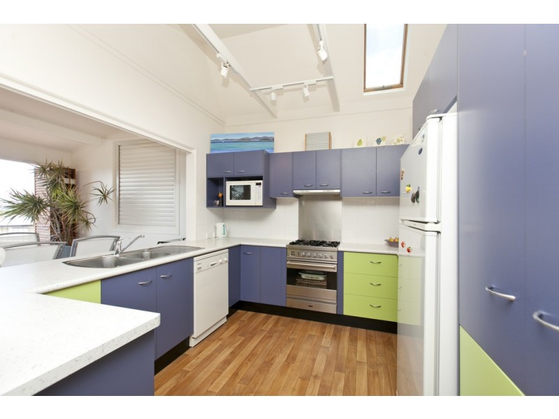 115 Boswell Terrace, Manly QLD 4179