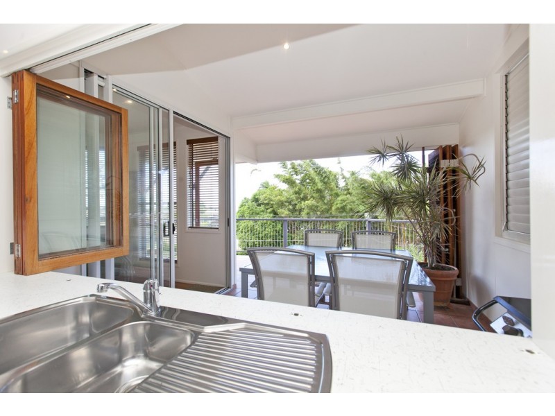 115 Boswell Terrace, Manly QLD 4179