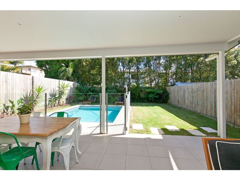 43 Shepherd Street, Wynnum QLD 4178