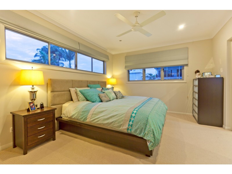 86 Cedar Street, Wynnum QLD 4178