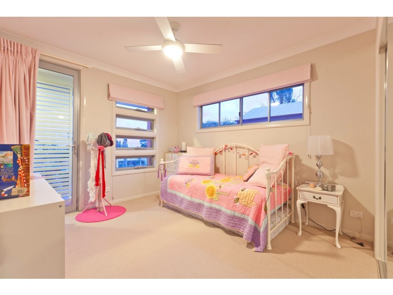 86 Cedar Street, Wynnum QLD 4178