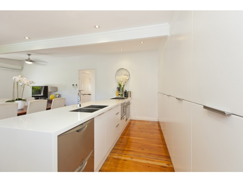 37 Boswell Terrace, Wynnum QLD 4178