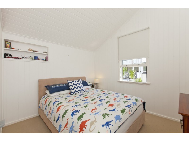 37 Boswell Terrace, Wynnum QLD 4178