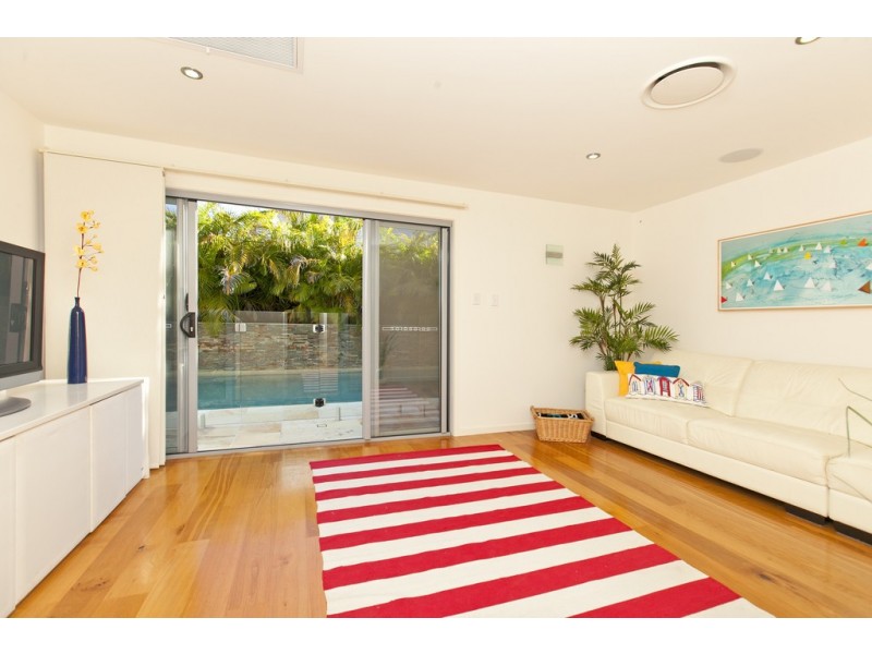 38 Akonna Street, Wynnum QLD 4178