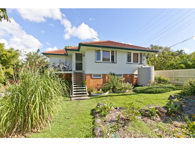 15 Greta Street, Manly West QLD 4179