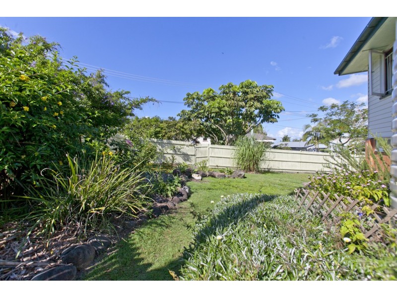 15 Greta Street, Manly West QLD 4179