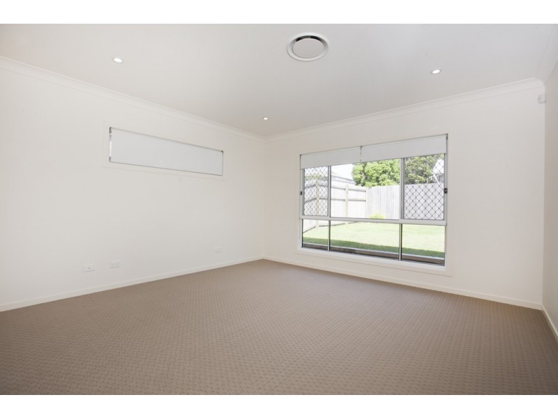 78 Hindes Street, Lota QLD 4179