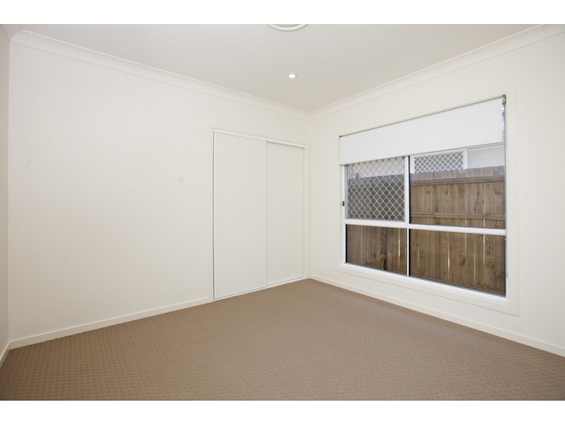 78 Hindes Street, Lota QLD 4179