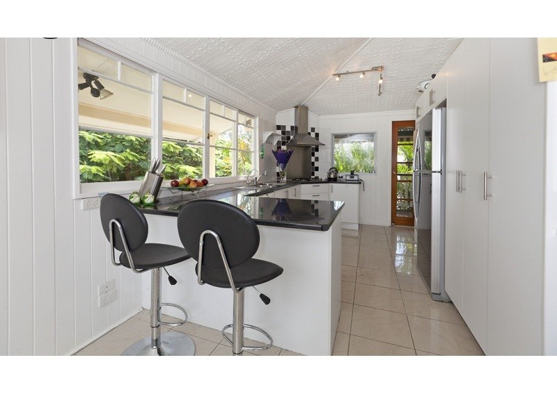 108 Selina Street, Wynnum QLD 4178