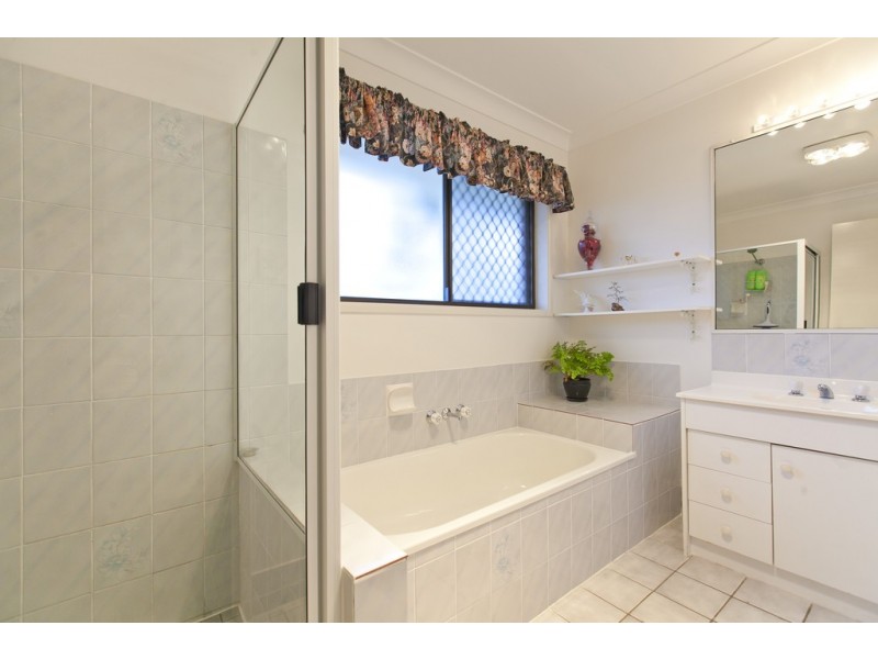 30 Network Drive, Wynnum West QLD 4178