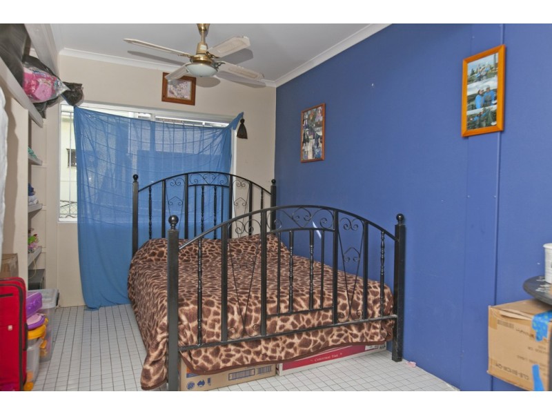 42 Roseberry Parade, Wynnum West QLD 4178