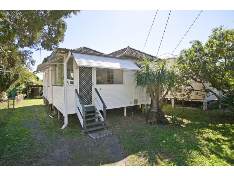 41 Seabreeze Road, Manly West QLD 4179