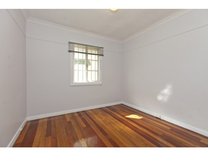 41 Seabreeze Road, Manly West QLD 4179