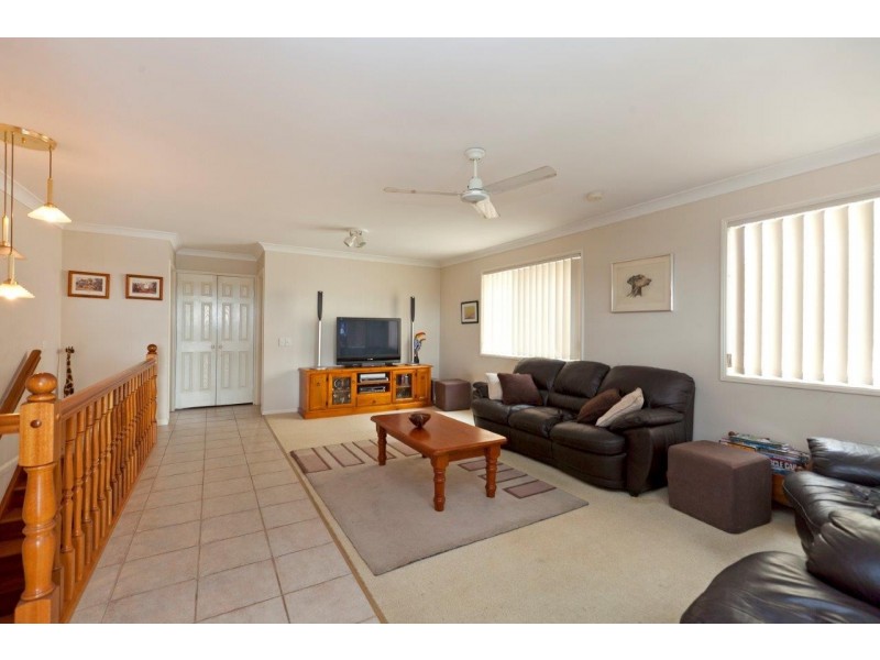 797 Esplanade, Lota QLD 4179