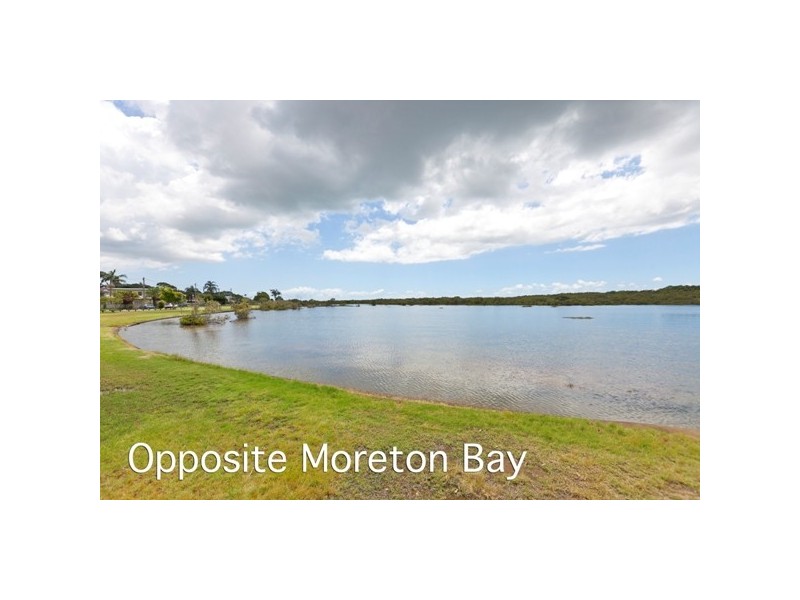 797 Esplanade, Lota QLD 4179