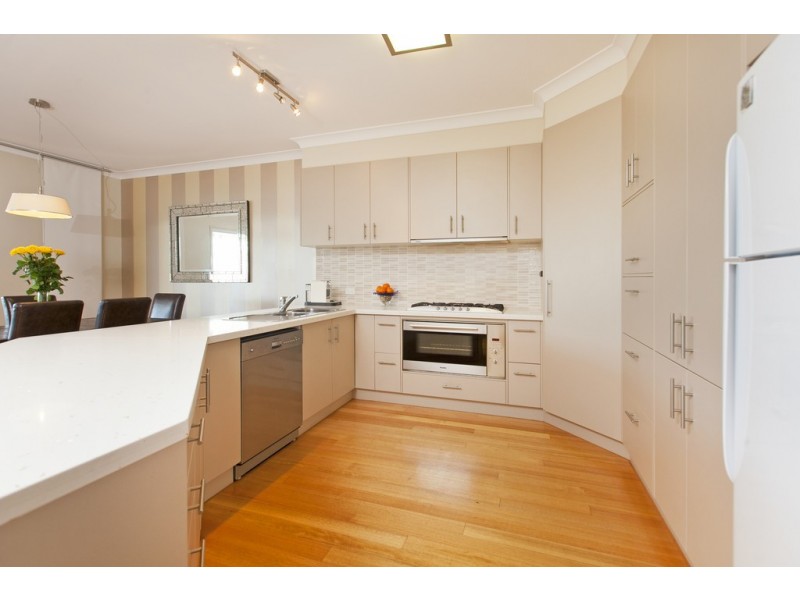 48 Boswell Terrace, Wynnum QLD 4178