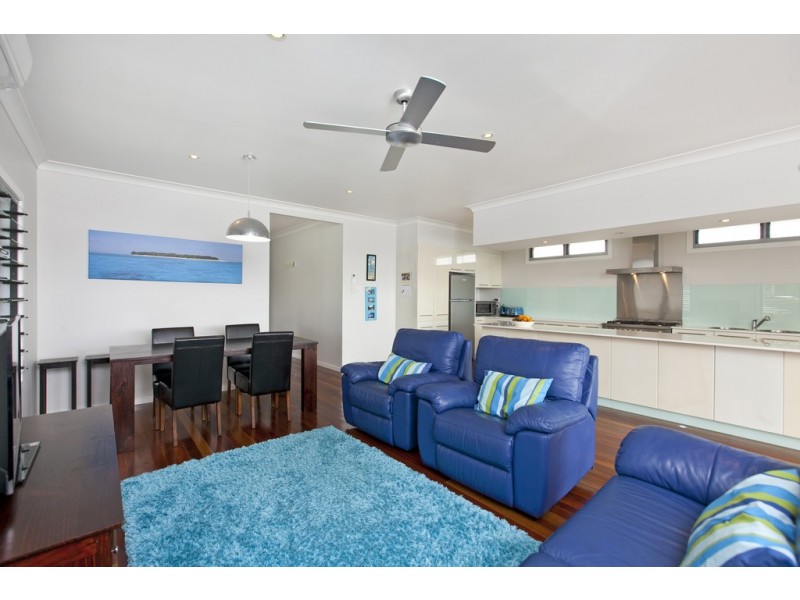 50 Boswell Terrace, Wynnum QLD 4178