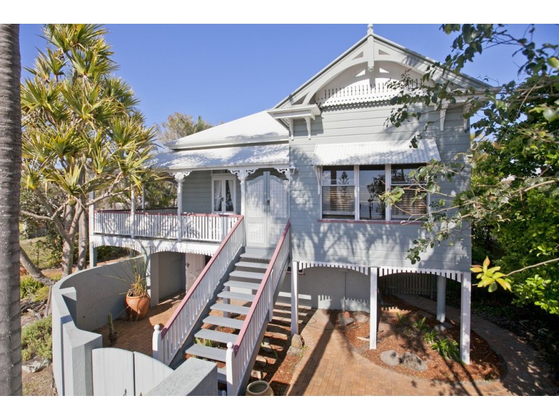 97 Wynnum Esplanade, Wynnum QLD 4178