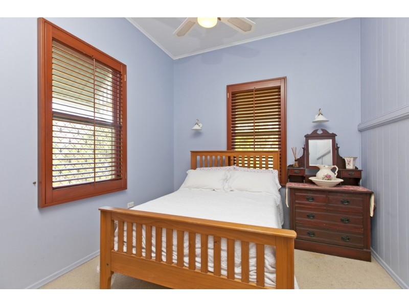 97 Wynnum Esplanade, Wynnum QLD 4178