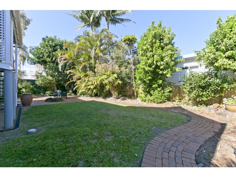 97 Wynnum Esplanade, Wynnum QLD 4178
