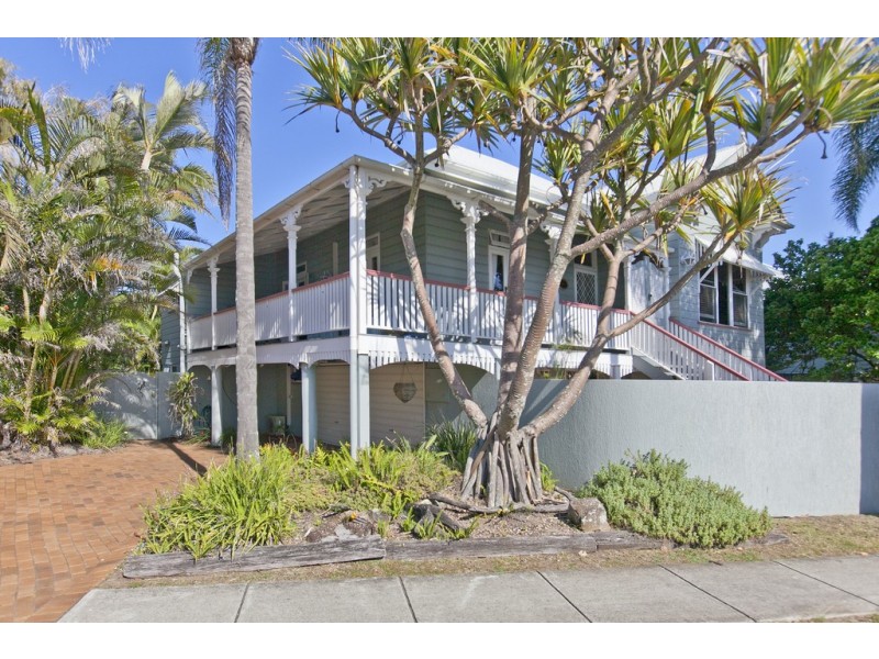 97 Wynnum Esplanade, Wynnum QLD 4178