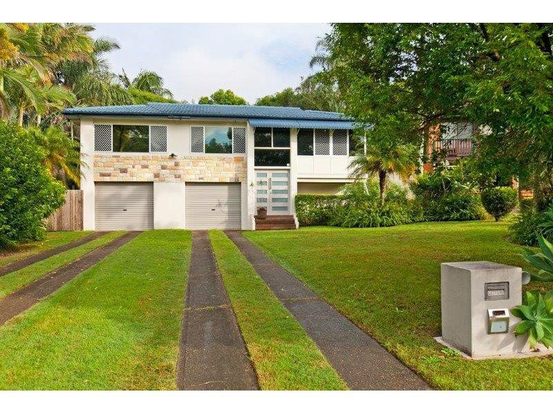 22 Orsan Street, Wynnum West QLD 4178