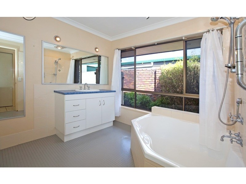 503 Manly Road, Manly West QLD 4179