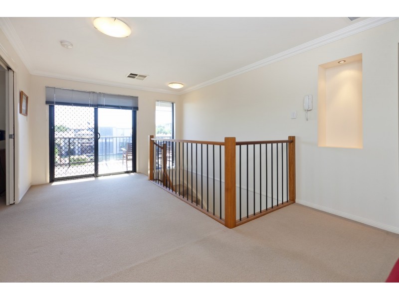 7 John Street, Manly West QLD 4179