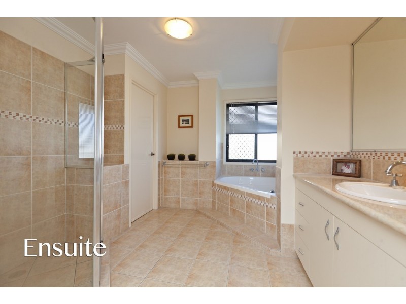 7 John Street, Manly West QLD 4179