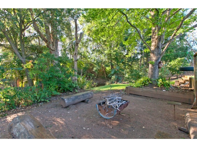 27 Estelle Street, Birkdale QLD 4159