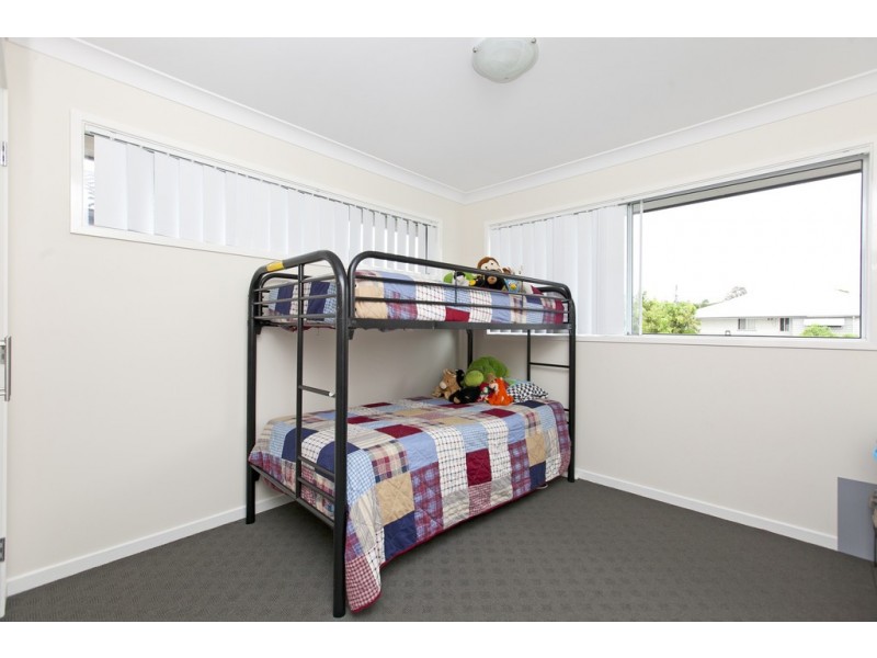 94 Worthing Street, Wynnum QLD 4178