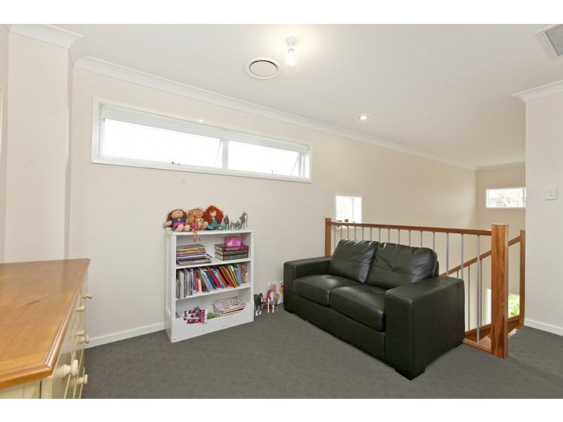 94 Worthing Street, Wynnum QLD 4178