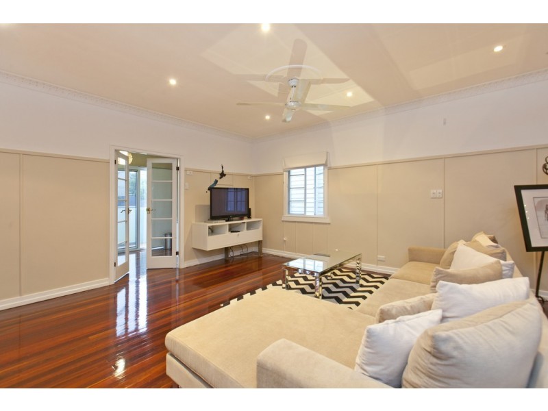 41 Shepherd Street, Wynnum QLD 4178