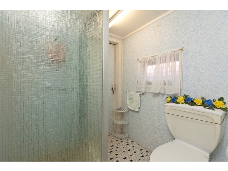 2 Gwynne Street, Wynnum West QLD 4178