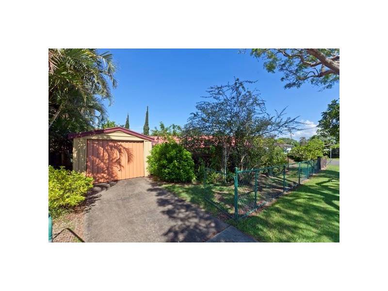 2 Gwynne Street, Wynnum West QLD 4178