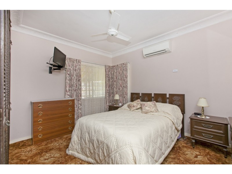 57 Tingalpa Street, Wynnum West QLD 4178