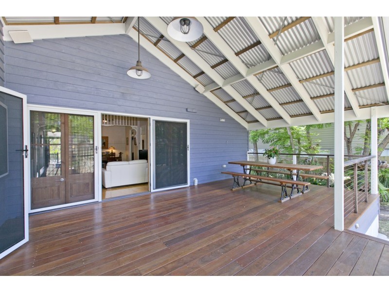 118 Pine Street, Wynnum QLD 4178