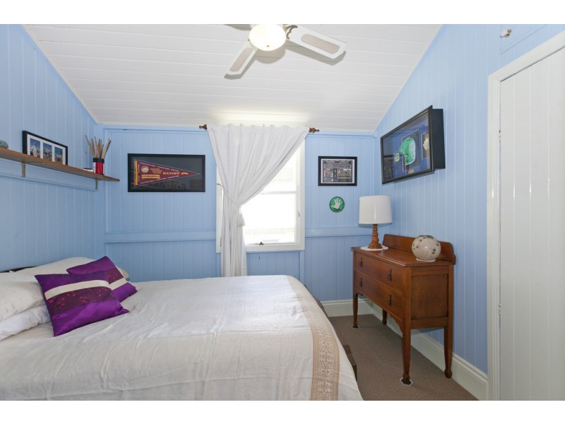 118 Pine Street, Wynnum QLD 4178