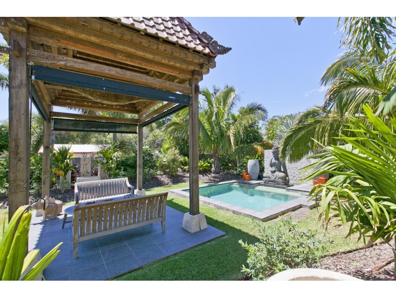 24 Alkoomie Street, Wynnum QLD 4178