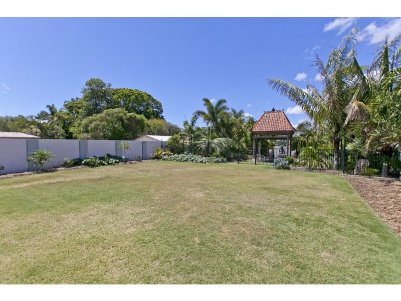 24 Alkoomie Street, Wynnum QLD 4178