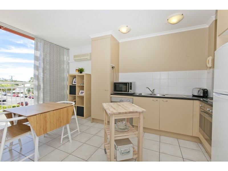 15/89 Bay Terrace, Wynnum QLD 4178