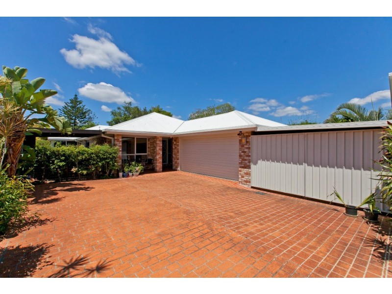 36 Faine Street, Manly West QLD 4179