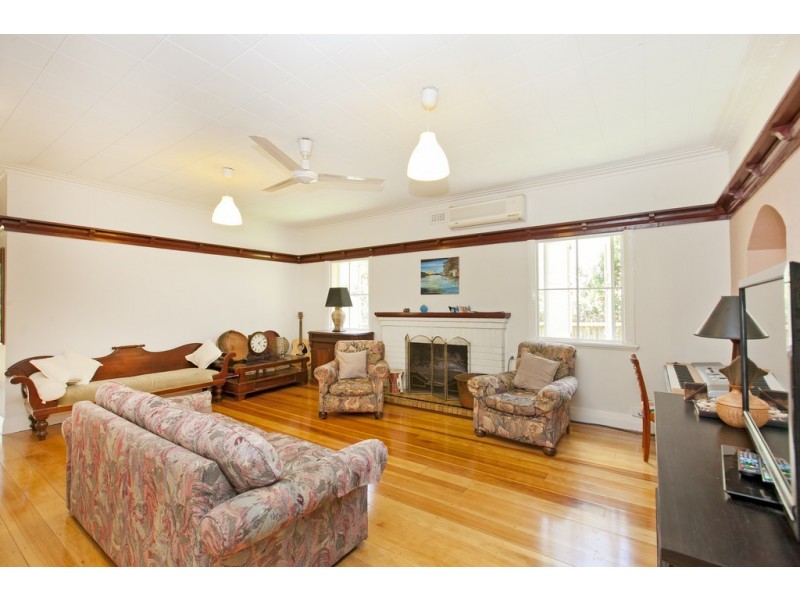 50 Seabreeze Road, Manly West QLD 4179