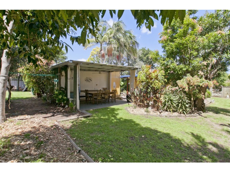 50 Seabreeze Road, Manly West QLD 4179