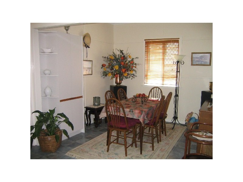 19 Parramatta Street, Manly QLD 4179